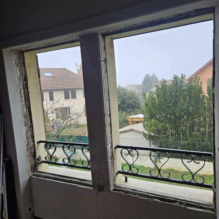 Nous garantissons une installation rapide et professionnelle de vos fenêtres.