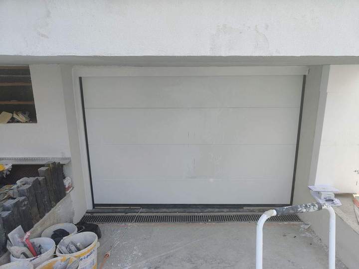 Pose de portes de garage Bourgoin-Jallieu