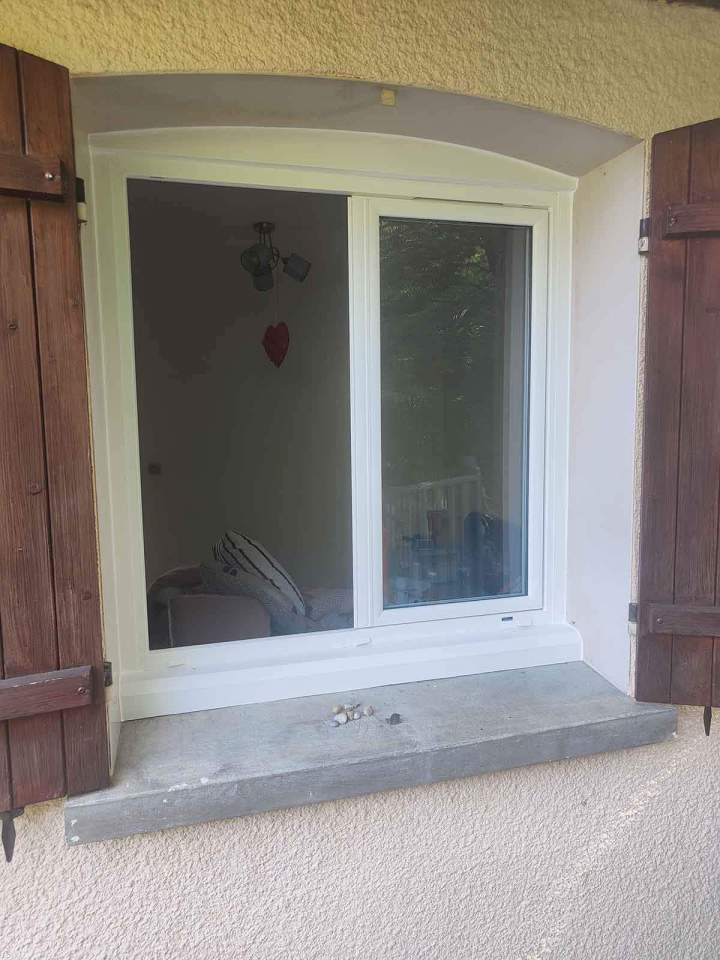Pose de fenêtres sur mesure Bourgoin-Jallieu
